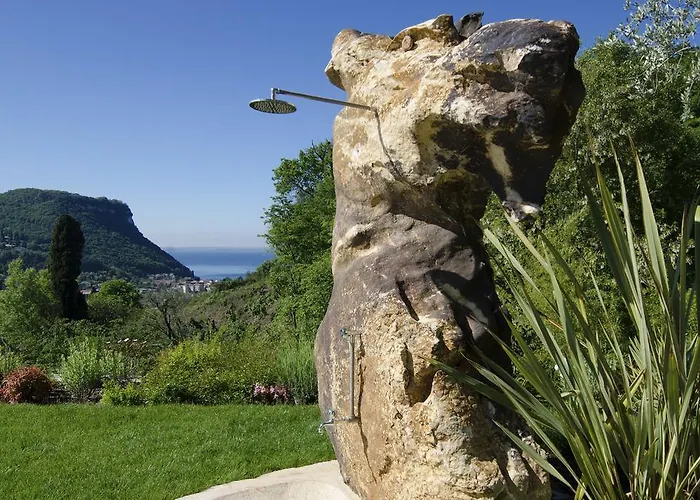 卡巴勒比尼酒店 酒店 加尔达