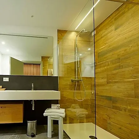 Ca' Barbini 4* Garda (Verona)