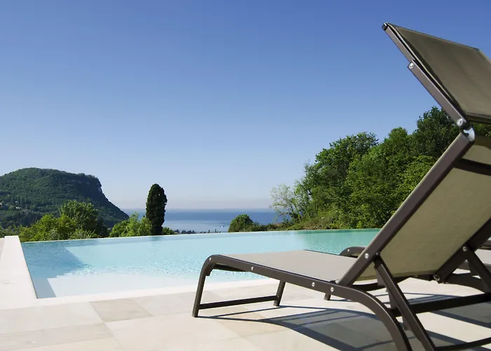 Ca' Barbini Hotel Garda (Verona)