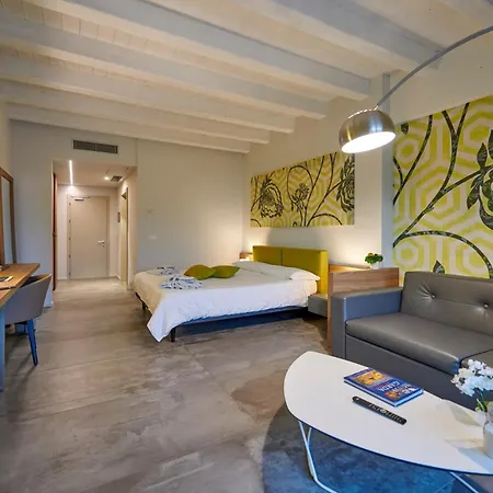 Hotel Ca' Barbini Garda (Verona)