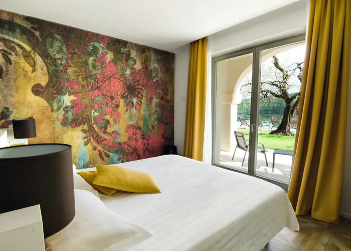 Ca' Barbini 4* Garda (Verona)