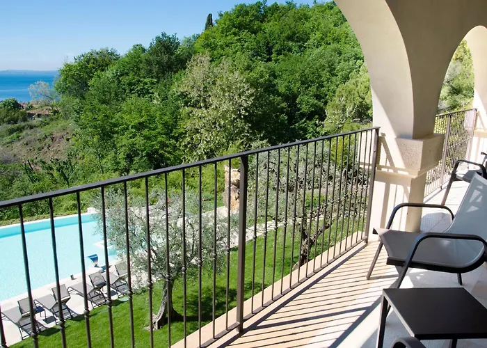 Ca' Barbini Hotel Garda (Verona)