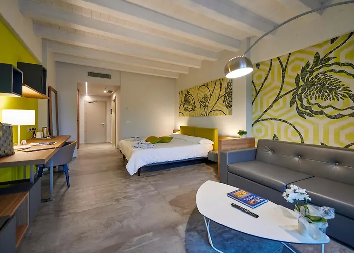 Hotel Ca' Barbini Garda (Verona)